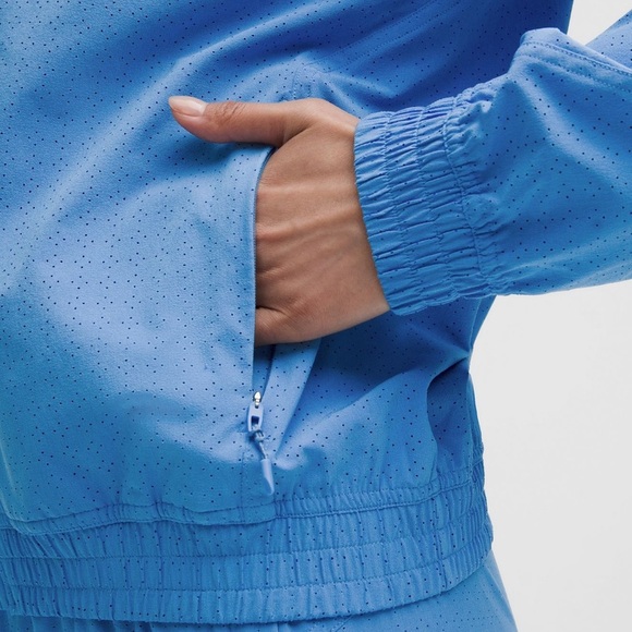Lululemon Adapted State Perforated Track Jacket NWT, Pool Party, Sz 6 - Picture 6 of 8